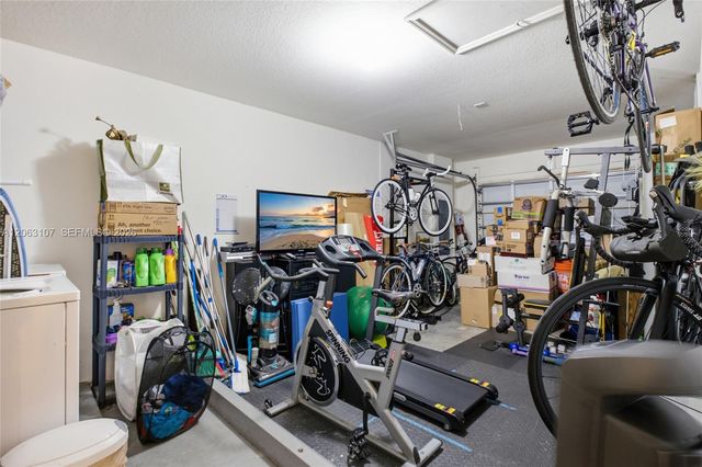 2065 SE 14th Street, Homestead, FL 33035