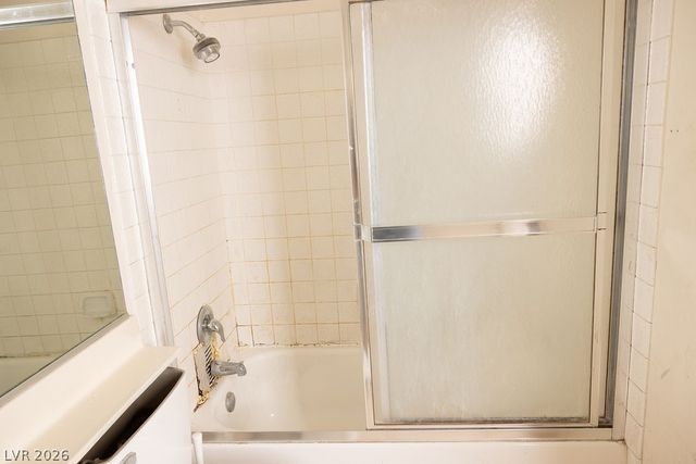 3300 Point Lobos Drive, Las Vegas, NV 89108