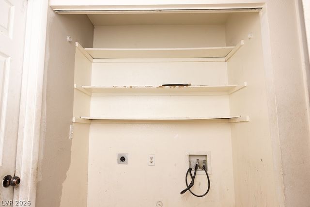 3300 Point Lobos Drive, Las Vegas, NV 89108