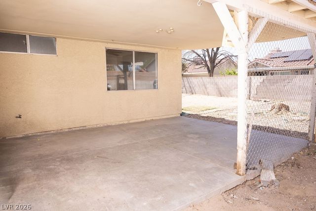 3300 Point Lobos Drive, Las Vegas, NV 89108