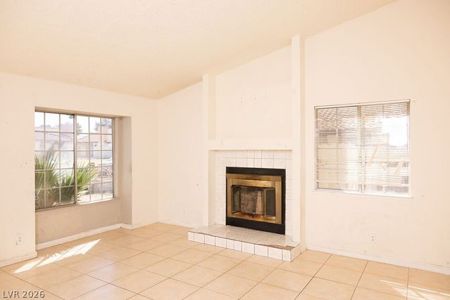 3300 Point Lobos Drive, Las Vegas, NV 89108