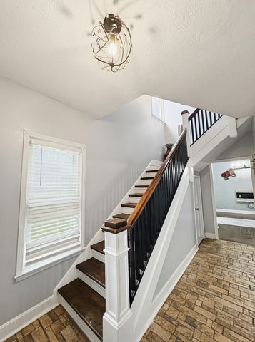 512 Brierly Ridge Road, Mount Olivet, KY 41064