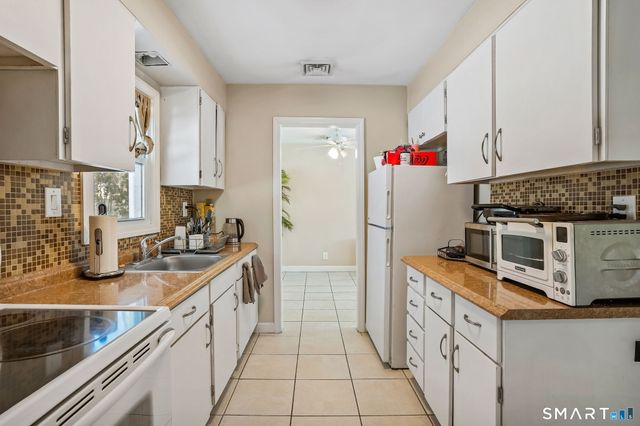 3460 Old Town Road, Bridgeport, CT 06606