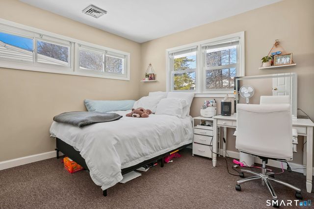 3460 Old Town Road, Bridgeport, CT 06606