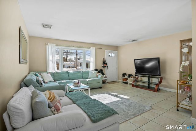 3460 Old Town Road, Bridgeport, CT 06606