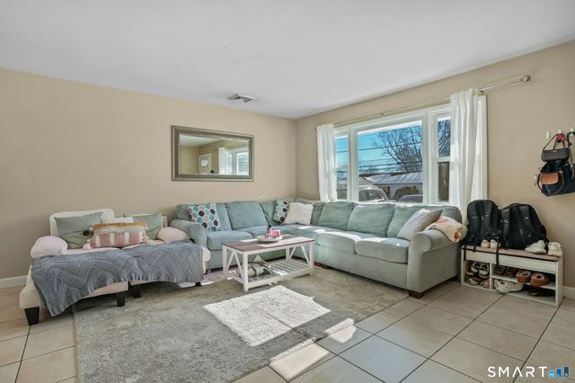 3460 Old Town Road, Bridgeport, CT 06606