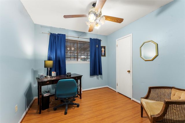 3523 Pine Meadow Lane, Houston, TX 77039
