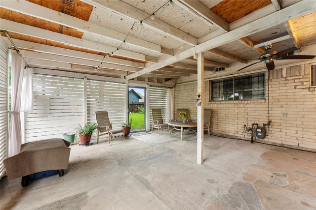 3523 Pine Meadow Lane, Houston, TX 77039