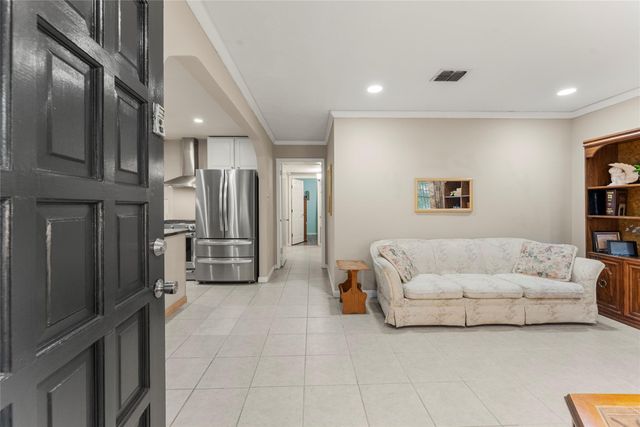 3523 Pine Meadow Lane, Houston, TX 77039