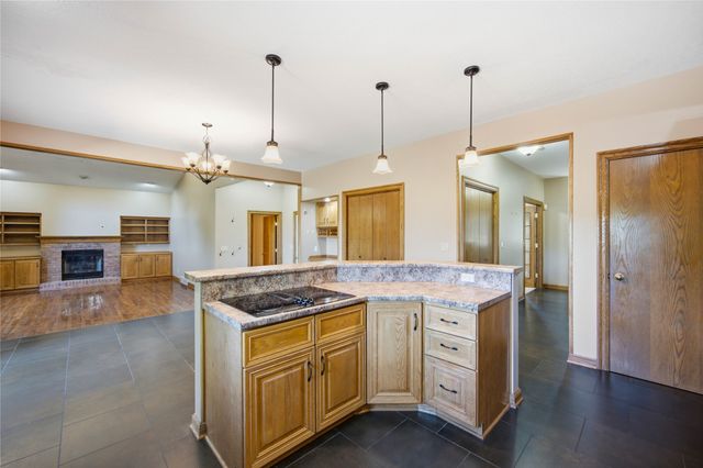 901 NW Campus Ridge Court, Ankeny, IA 50023