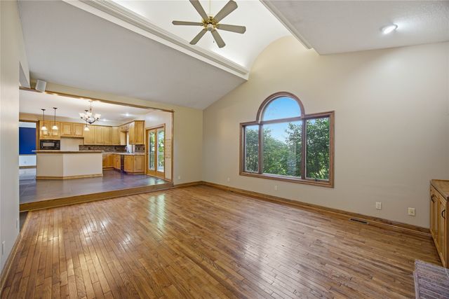 901 NW Campus Ridge Court, Ankeny, IA 50023