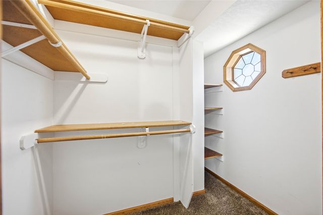 901 NW Campus Ridge Court, Ankeny, IA 50023