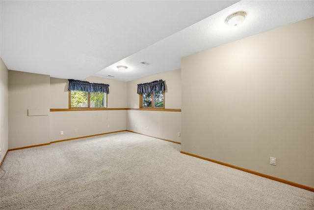 901 NW Campus Ridge Court, Ankeny, IA 50023