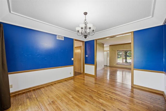 901 NW Campus Ridge Court, Ankeny, IA 50023