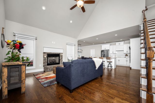 1505 Addi Jo Ct, Christiana, TN 37037