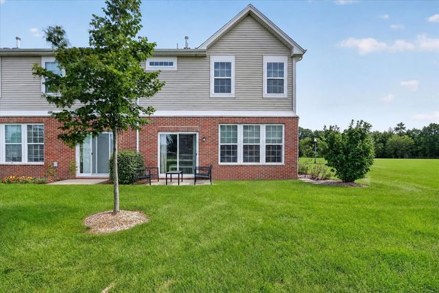 1308 Draper Road, Mchenry, IL 60050