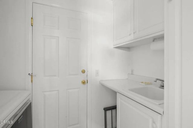 2036 Pierpont Boulevard, Ventura, CA 93001