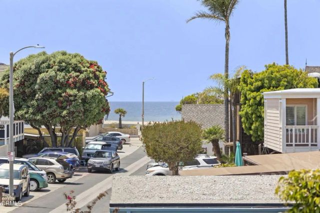 2036 Pierpont Boulevard, Ventura, CA 93001