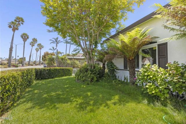 2036 Pierpont Boulevard, Ventura, CA 93001