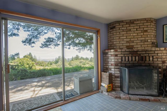 10957 Westside Rd, Healdsburg, CA 95448