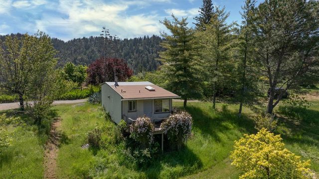 10957 Westside Rd, Healdsburg, CA 95448