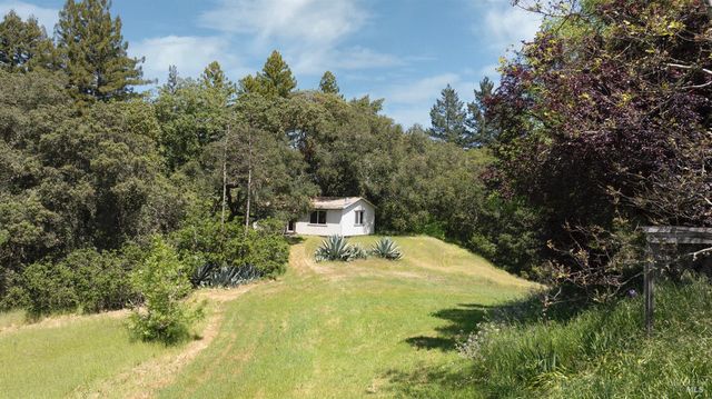 10957 Westside Rd, Healdsburg, CA 95448