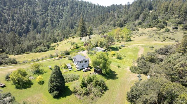 10957 Westside Rd, Healdsburg, CA 95448
