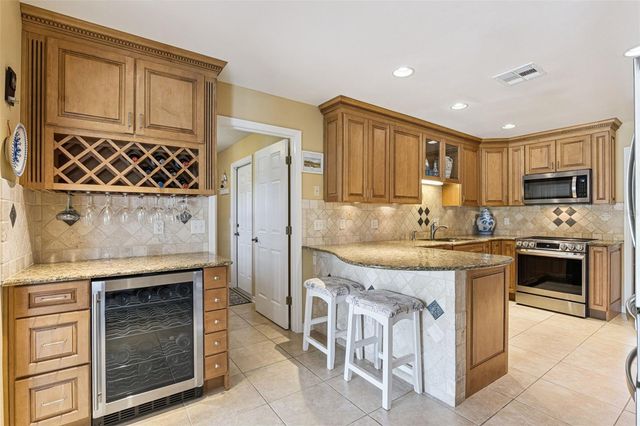 739 RIVERBEND BOULEVARD, Longwood, FL 32779