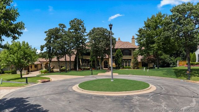 10710 S Fir Place, Jenks, OK 74037