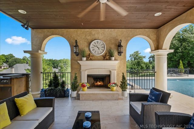 10710 S Fir Place, Jenks, OK 74037