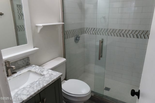 1617 Phyllis Ave, Louisville, KY 40215