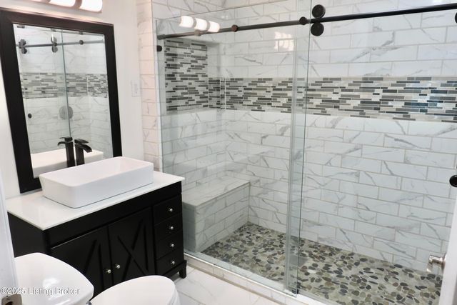 1617 Phyllis Ave, Louisville, KY 40215