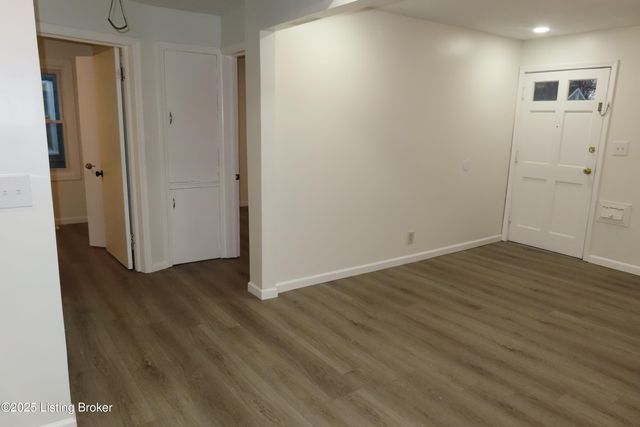 1617 Phyllis Ave, Louisville, KY 40215