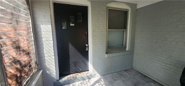 368 E 248th Street, Euclid, OH 44123