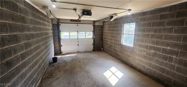 368 E 248th Street, Euclid, OH 44123