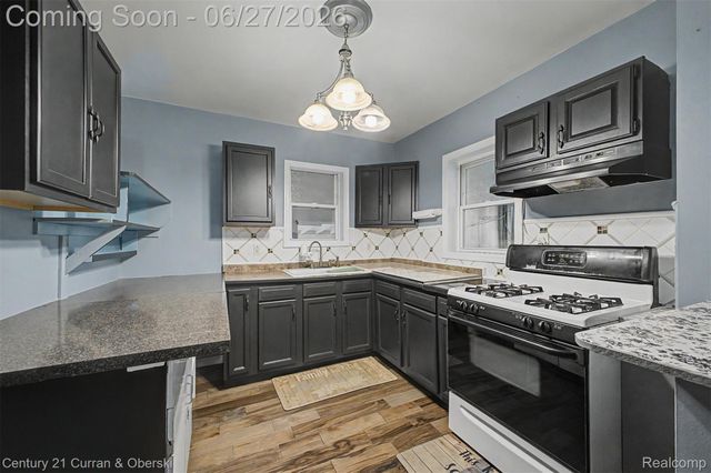 5687 Woodrow Street, Detroit, MI 48210