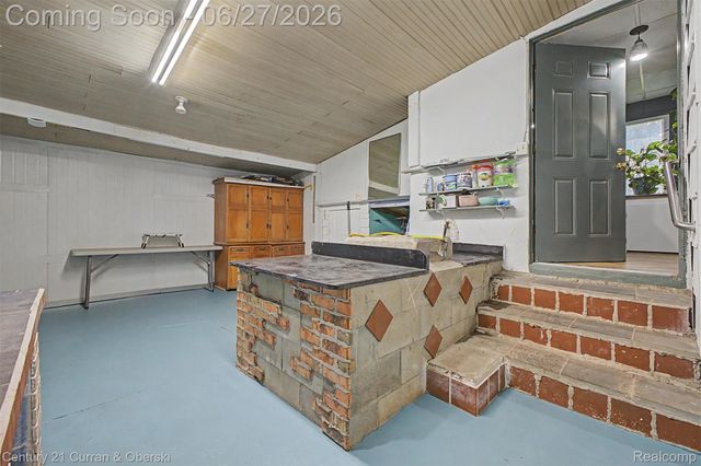 5687 Woodrow Street, Detroit, MI 48210