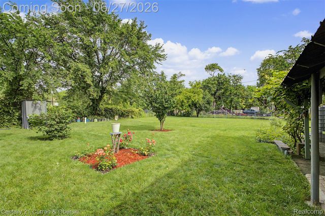 5687 Woodrow Street, Detroit, MI 48210