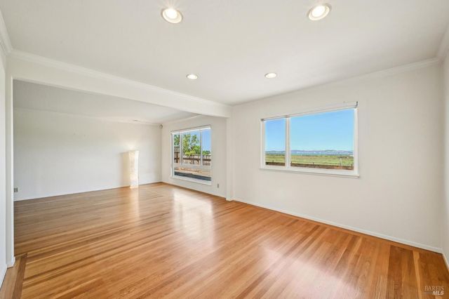 319 Golden Hind Psge, Corte Madera, CA 94925