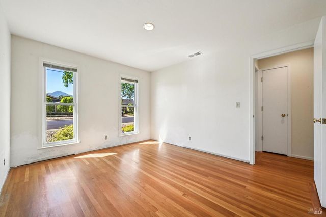 319 Golden Hind Psge, Corte Madera, CA 94925