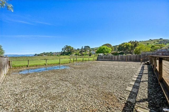 319 Golden Hind Psge, Corte Madera, CA 94925