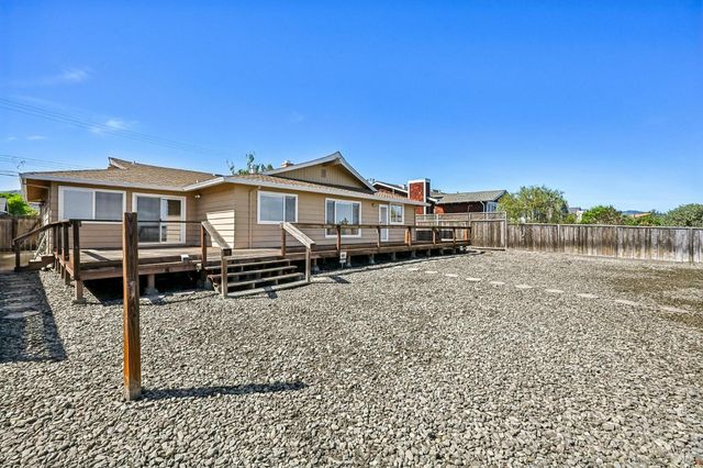 319 Golden Hind Psge, Corte Madera, CA 94925