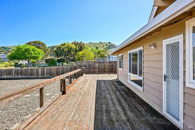 319 Golden Hind Psge, Corte Madera, CA 94925