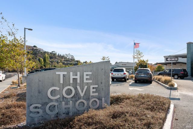 319 Golden Hind Psge, Corte Madera, CA 94925