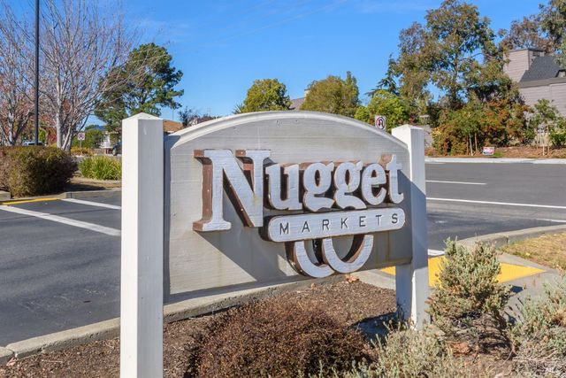 319 Golden Hind Psge, Corte Madera, CA 94925