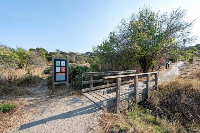 319 Golden Hind Psge, Corte Madera, CA 94925