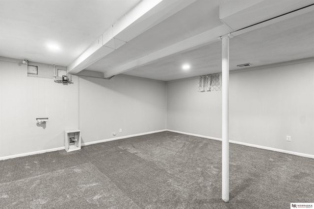 5004 N 48th Street, Omaha, NE 68104