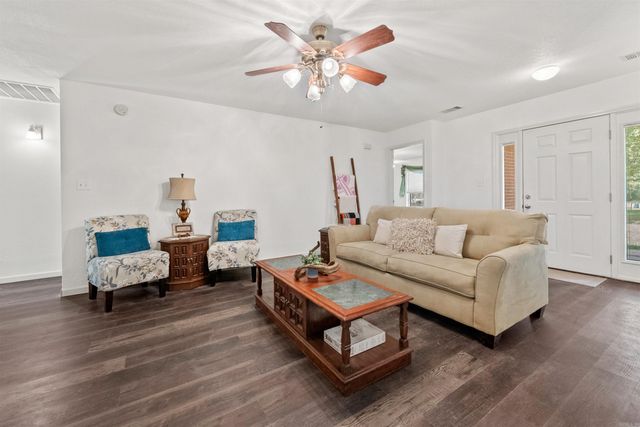 8416 Yellow Oak, Jacksonville, AR 72076