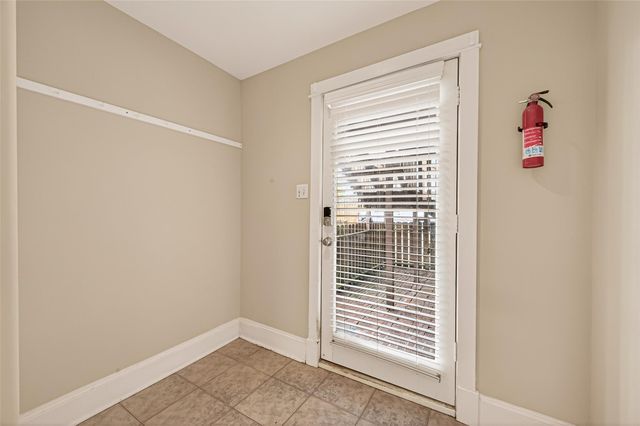 1807 Crocker Street A, Houston, TX 77006