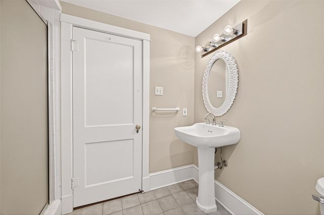 1807 Crocker Street A, Houston, TX 77006